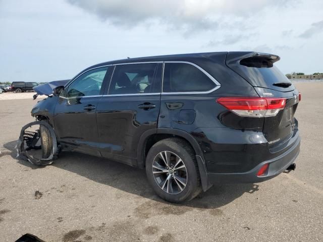 2018 Toyota Highlander LE