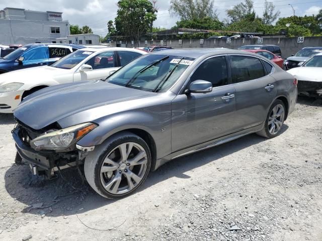 2015 Infiniti Q70 3.7