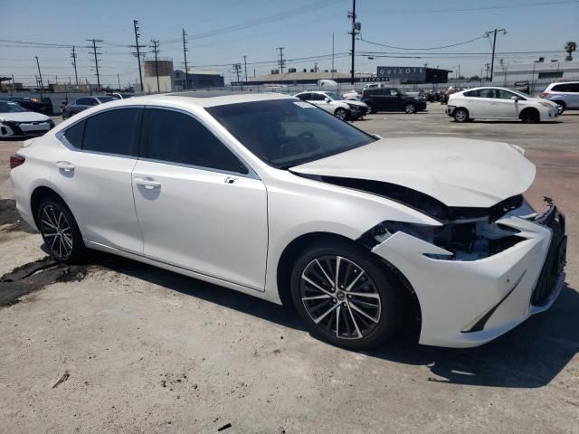 2024 Lexus ES 300H Base