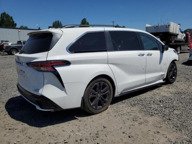 2021 Toyota Sienna XSE