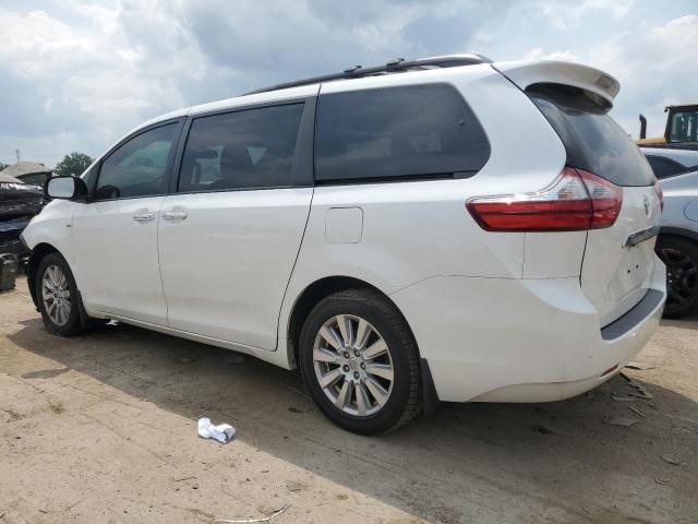 2017 Toyota Sienna XLE