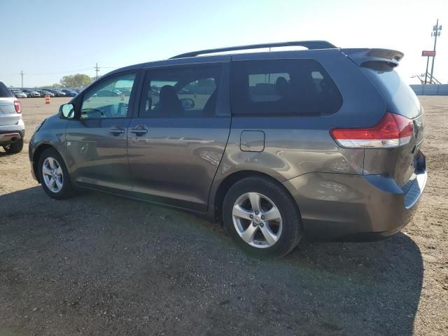 2012 Toyota Sienna LE