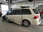 2012 Volkswagen Routan SE