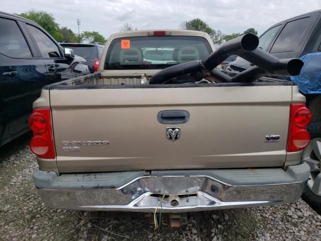 2005 Dodge Dakota Quad SLT