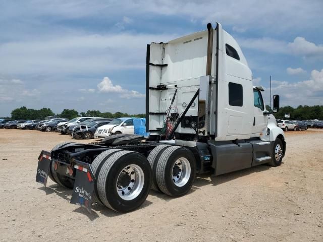 2019 International LT625