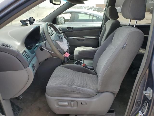 2007 Toyota Sienna CE