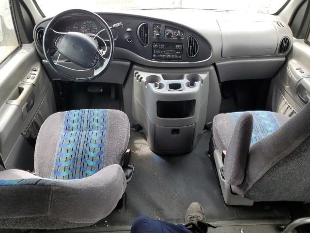 2000 Ford Econoline E250 Van