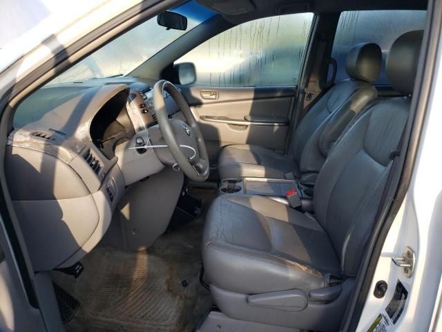 2006 Toyota Sienna CE