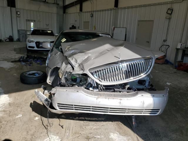 2009 Lincoln Town Car Signature Long Wheelbase