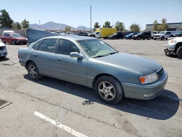 1999 Toyota Avalon XL