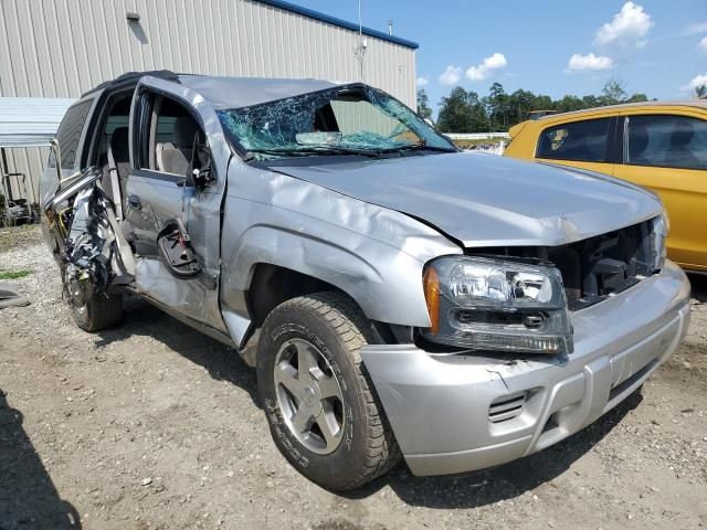 2004 Chevrolet Trailblazer LS