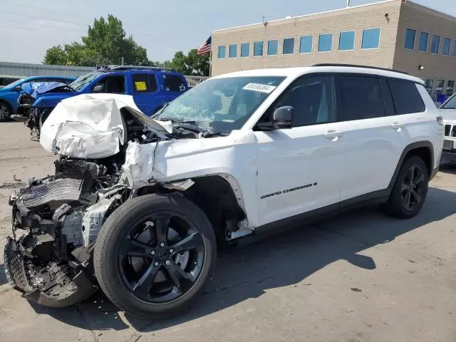 2022 Jeep Grand Cherokee L Laredo