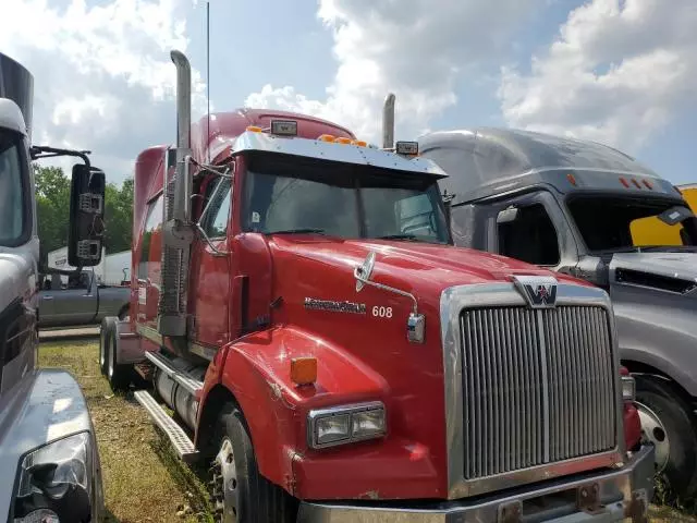 2013 Western Star Conventional 4900SA