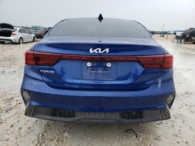 2022 KIA Forte FE