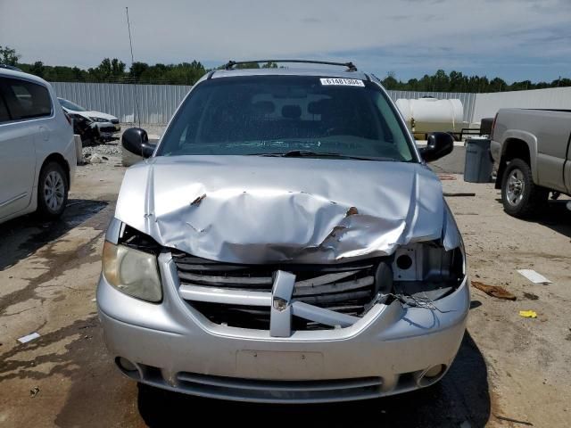 2005 Dodge Grand Caravan SXT