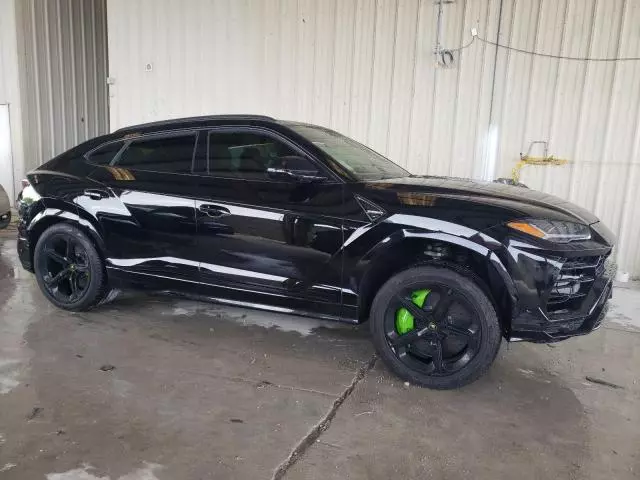 2019 Lamborghini Urus