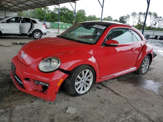 2019 Volkswagen Beetle SE