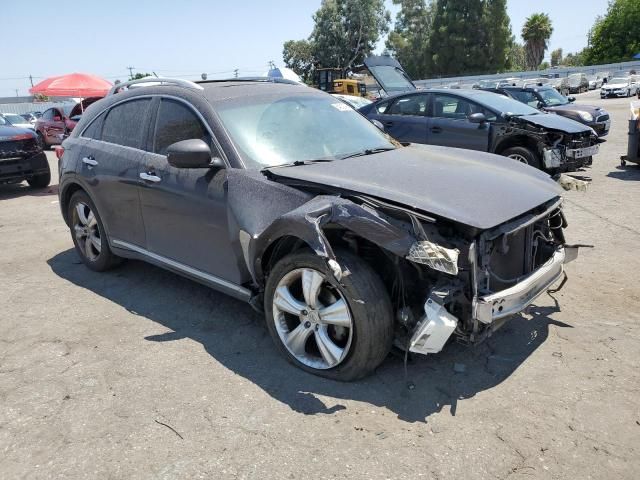 2011 Infiniti FX35