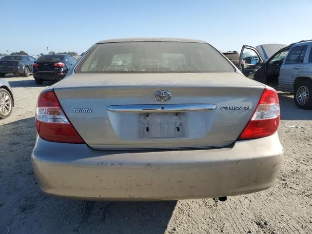 2004 Toyota Camry LE