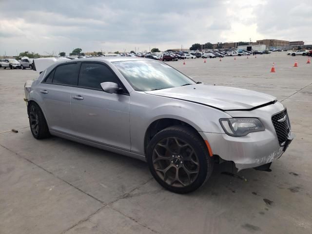 2016 Chrysler 300 S