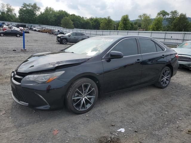 2016 Toyota Camry XSE