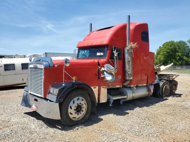 1997 Freightliner Conventional FLD120