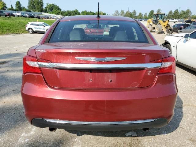 2013 Chrysler 200 Limited