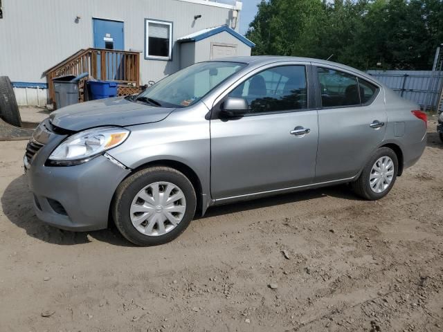 2012 Nissan Versa S