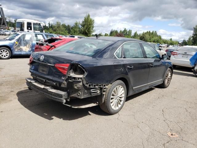 2016 Volkswagen Passat SE