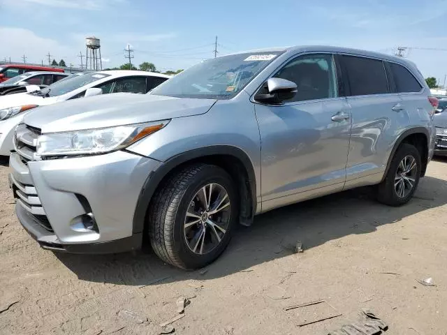 2018 Toyota Highlander LE