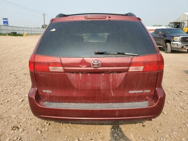 2005 Toyota Sienna XLE