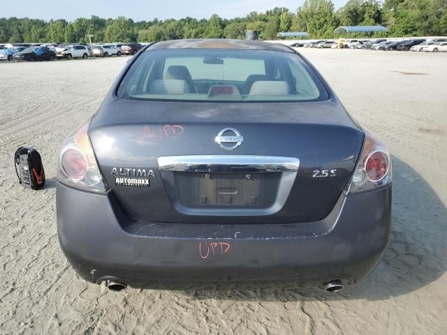 2010 Nissan Altima Base