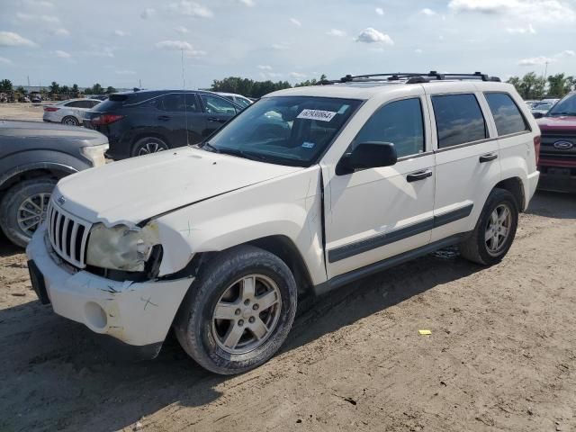 2005 Jeep Grand Cherokee Laredo