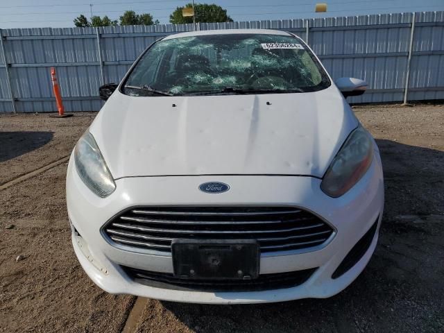 2015 Ford Fiesta SE