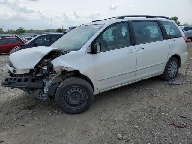 2008 Toyota Sienna CE