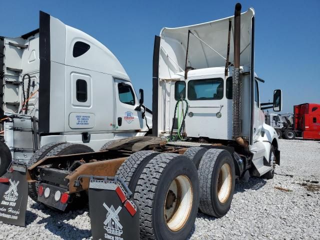 2014 Kenworth Construction T680