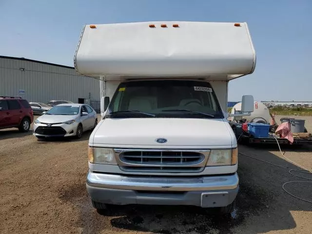 1998 Ford Econoline E450 Super Duty Cutaway Van RV