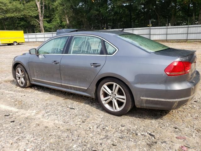 2013 Volkswagen Passat SEL