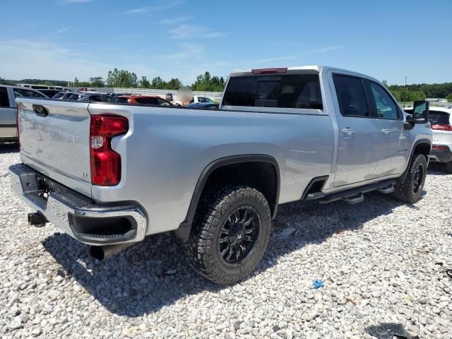 2022 Chevrolet Silverado K3500 LT