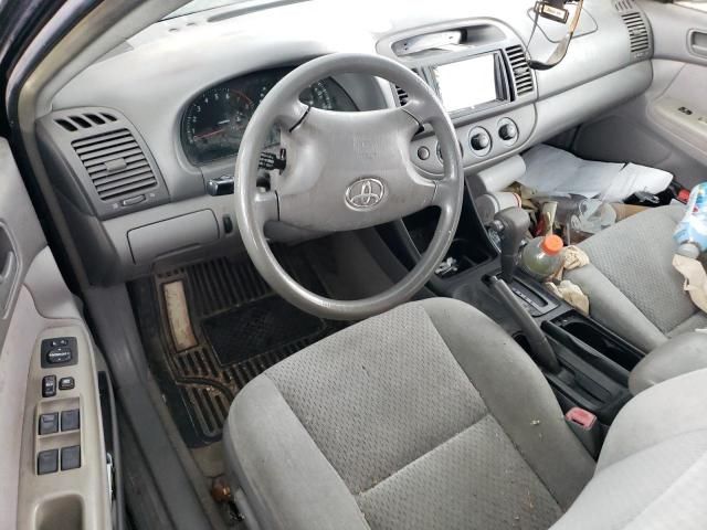 2004 Toyota Camry LE