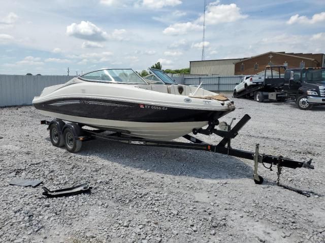 2007 Sea Ray Boat