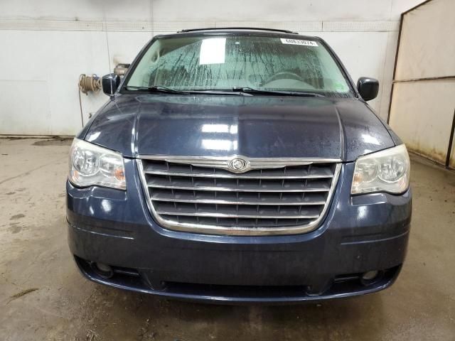 2008 Chrysler Town & Country Touring