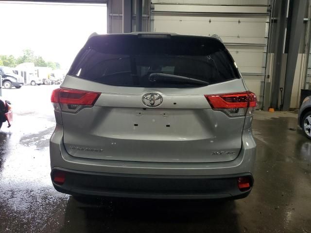 2018 Toyota Highlander SE