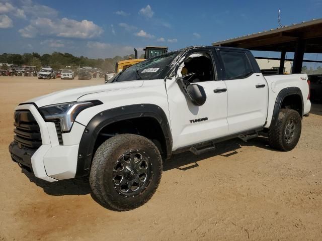 2023 Toyota Tundra Crewmax SR