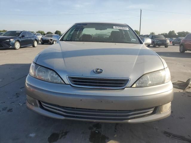 2000 Lexus ES 300