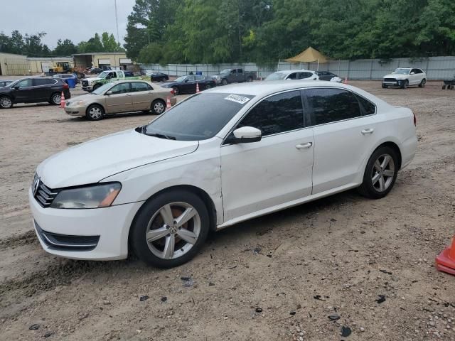 2013 Volkswagen Passat SE