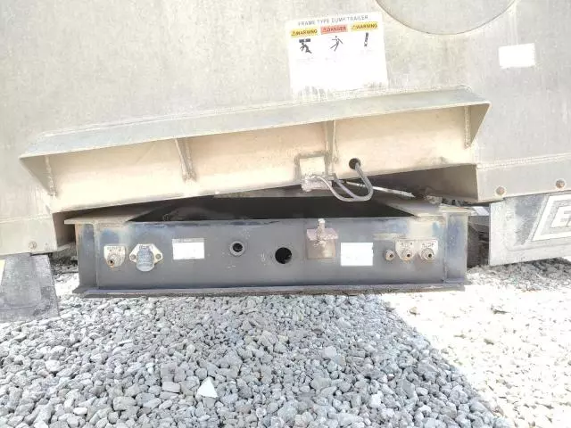 2015 East Manufacturing Dump Trailer