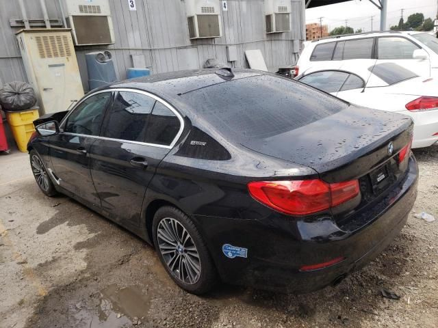 2019 BMW 530E