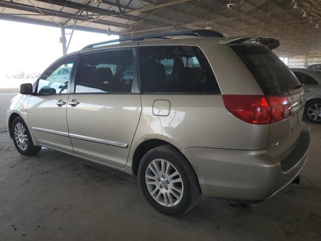 2007 Toyota Sienna XLE