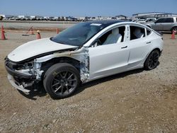 Carros salvage sin ofertas aún a la venta en subasta: 2022 Tesla Model 3